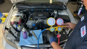 low refrigerant causing car ac blowing warm air