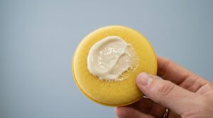 car polish product texture and application overview