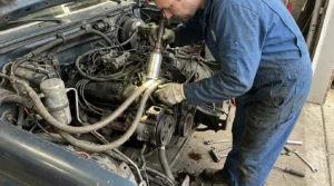 checking power steering hoses and pump for leaks