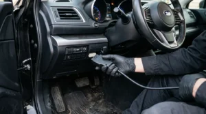 connecting obd2 scanner to car diagnostic port