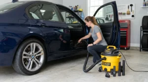 portable shop vacuum easy to carry for car cleaning